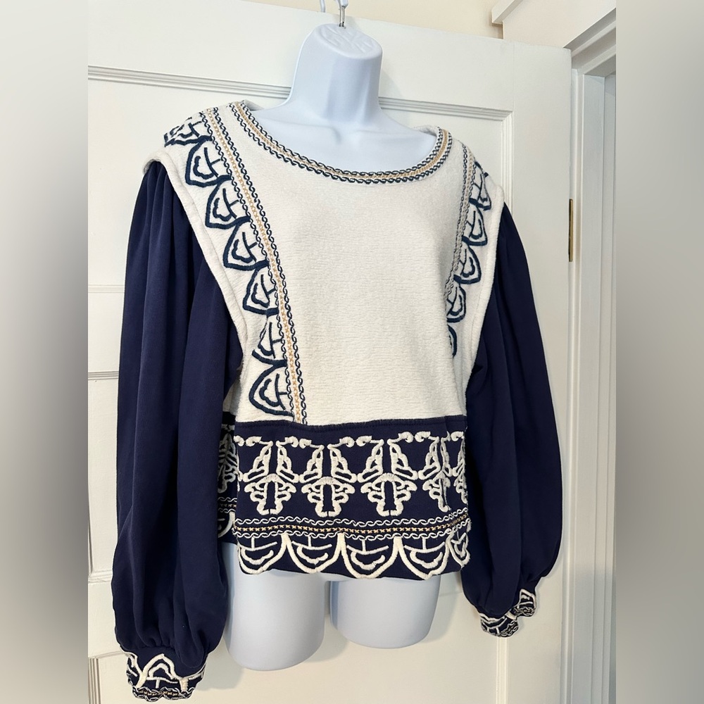 Anthropologie Navy and Cream Embroidered Sweater/Sweatshirt Sz M